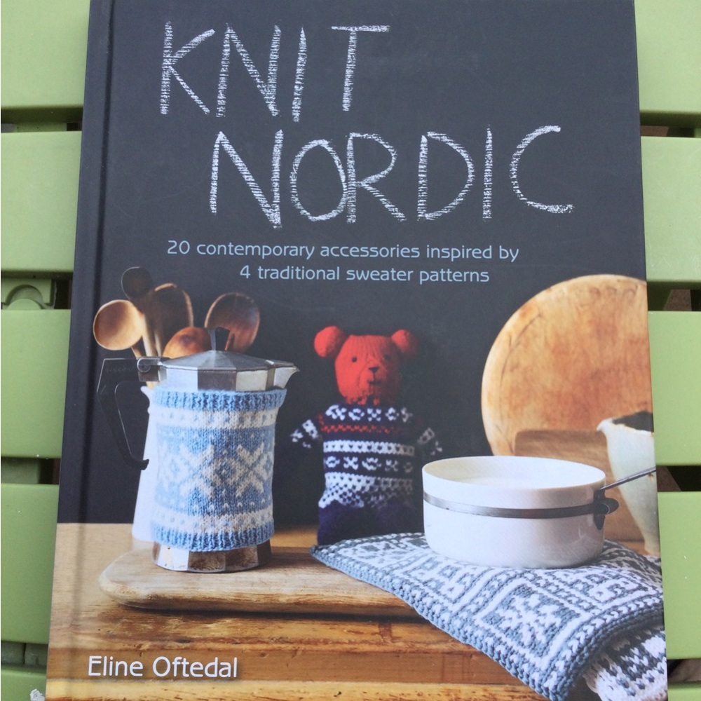 Knit Nordic Book - 20 Accessory Patterns from Nordic Style Knitting